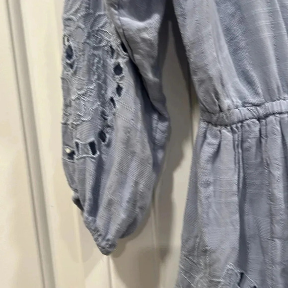 American Eagle outfitters romper - Picture 3 of 10